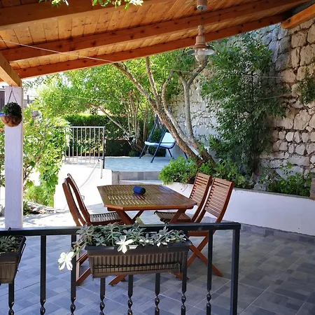 Apartment Mljet Sobra